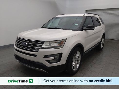 Used 2017 Ford Explorer XLT w/ Equipment Group 201A FWD image 1