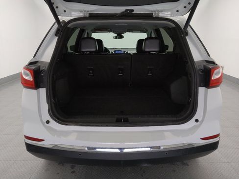 Used 2021 Chevrolet Equinox Premier AWD/4WD image 29