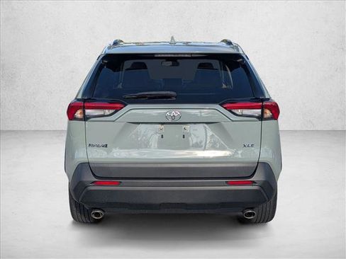Used 2023 Toyota RAV4 XLE Premium FWD image 6
