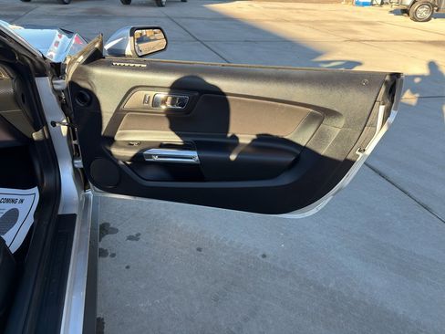 Used 2016 Ford Mustang Convertible w/ Equipment Group 051A image 15