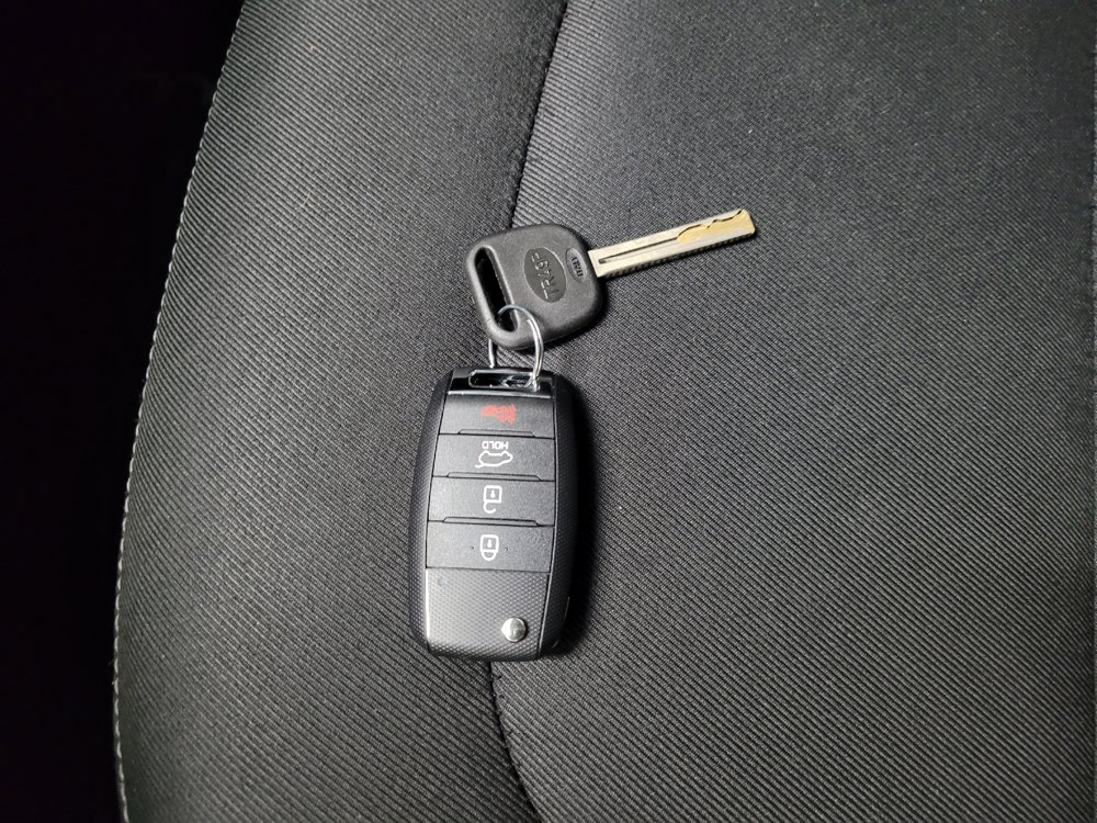 Used 2018 Kia Soul + FWD image 32