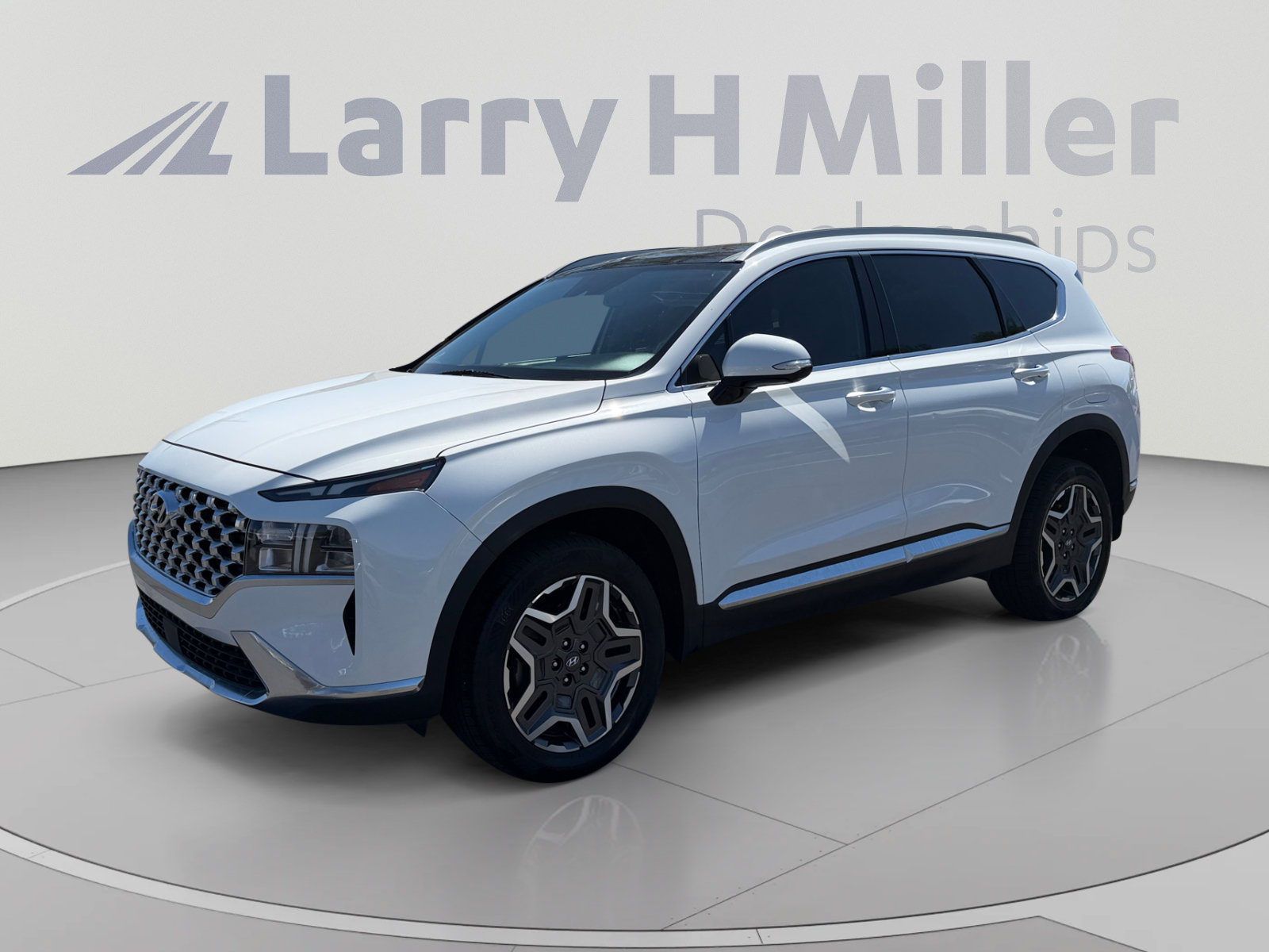 Used 2023 Hyundai Santa Fe SEL Premium AWD/4WD image 1