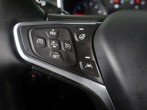 Used 2023 Chevrolet Equinox Premier FWD image 41