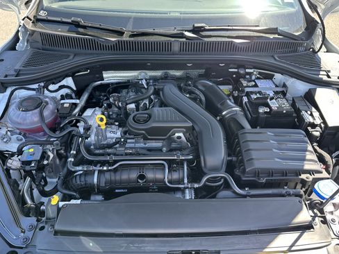 New 2025 Volkswagen Jetta Sport image 10
