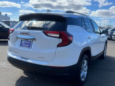 Used 2023 GMC Terrain SLE w/ Driver Convenience Package AWD/4WD image 7