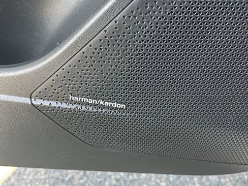 Certified 2023 Kia Niro Wave w/ Wave Preserve Package image 19