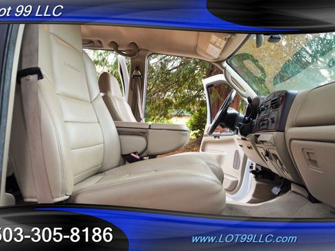Used 2005 Ford F350 Lariat image 20