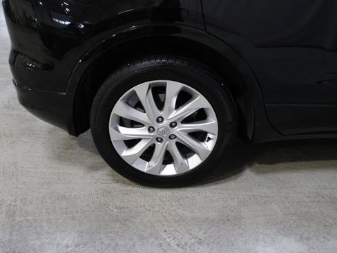 Used 2017 Buick Envision Premium w/ Driver Confidence Package image 36