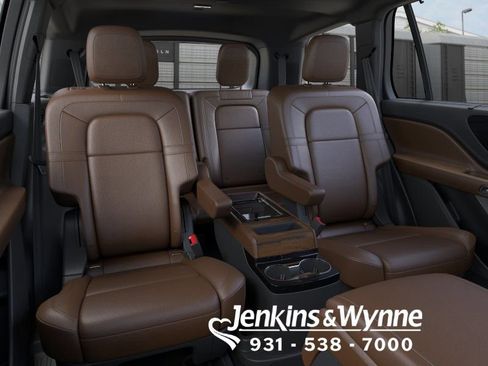 New 2026 Lincoln Aviator Reserve AWD/4WD image 11