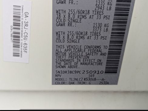 Used 2023 Nissan Pathfinder SV image 39