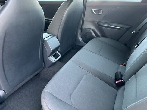New 2026 Kia K4 LXS image 12