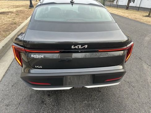 Certified 2025 Kia K4 LXS image 18