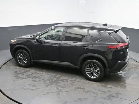 Used 2023 Nissan Rogue S image 19