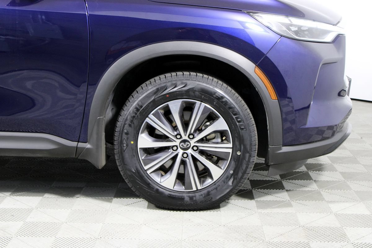 Used 2023 INFINITI QX60 Pure FWD image 7