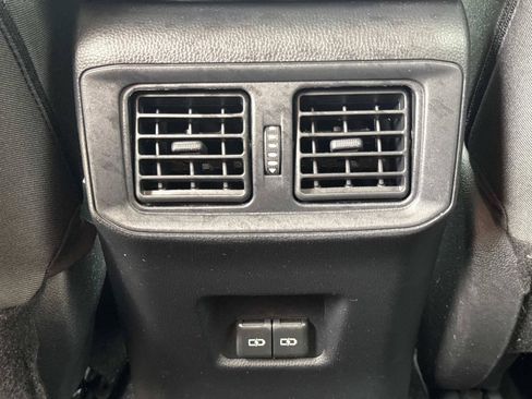 Used 2024 Toyota RAV4 XLE w/ Convenience Package FWD image 18