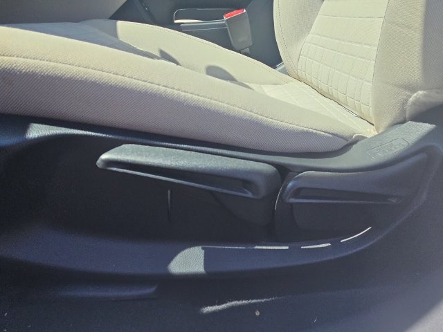 Used 2024 Honda HR-V LX image 11