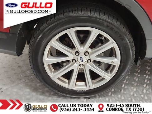 Used 2017 Ford Explorer Limited image 29