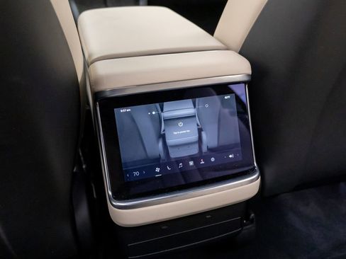 Used 2022 Tesla Model X AWD/4WD image 19