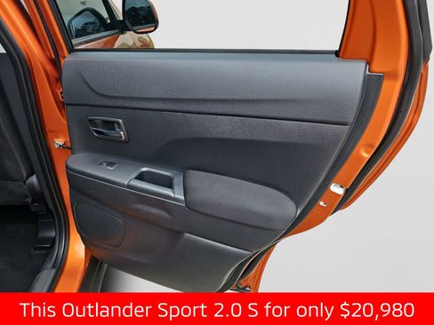 Used 2025 Mitsubishi Outlander Sport AWD image 37