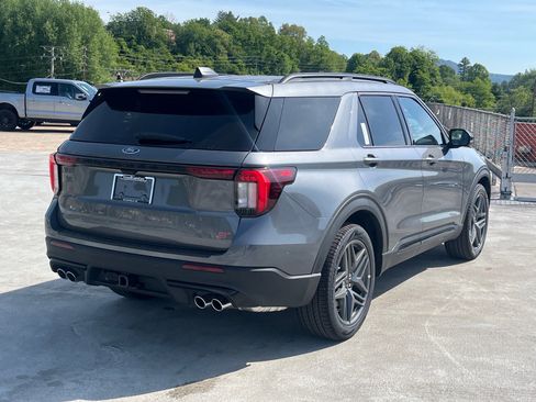 New 2026 Ford Explorer ST AWD/4WD image 3