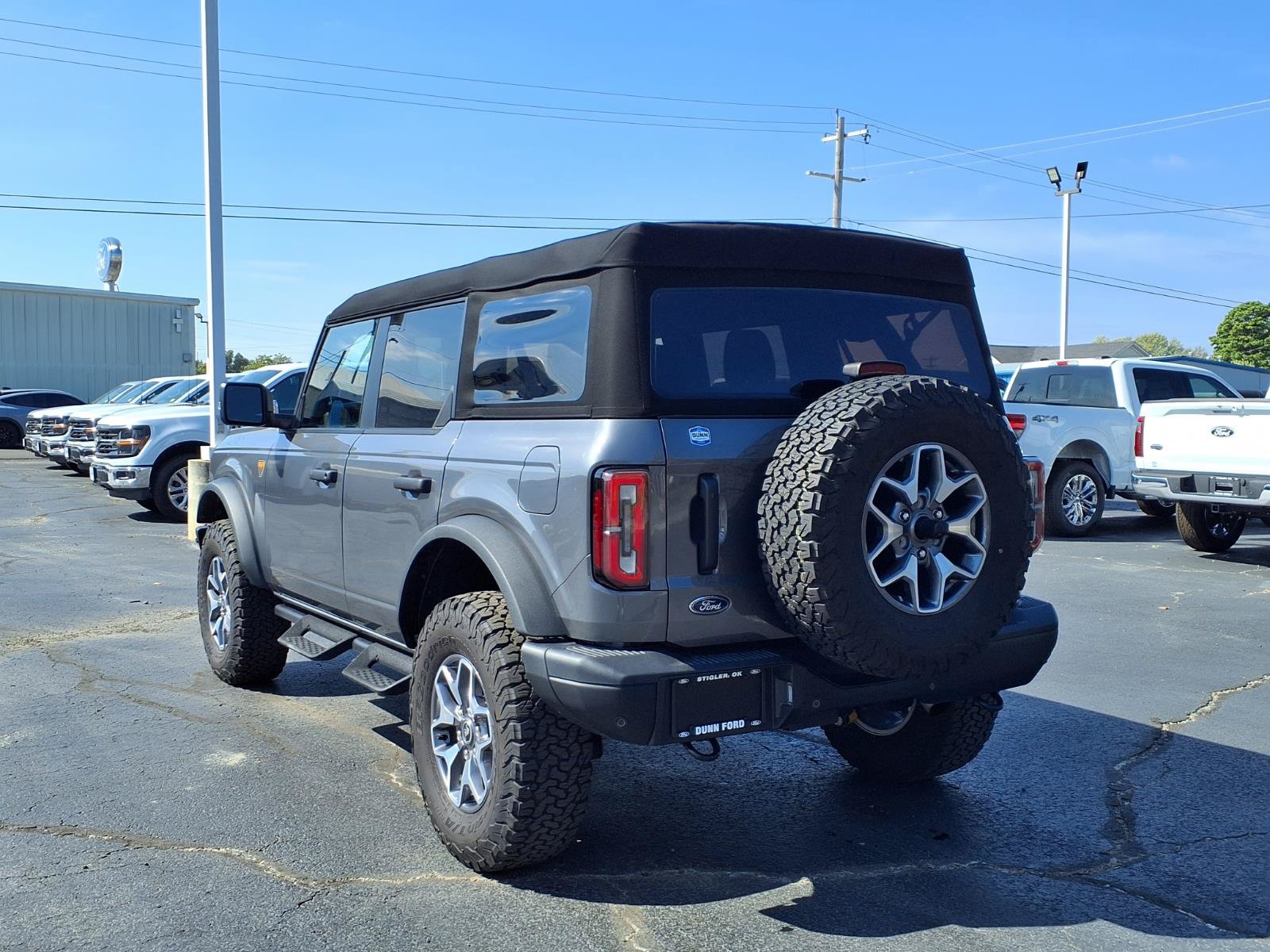 Used 2024 Ford Bronco Badlands AWD/4WD image 15