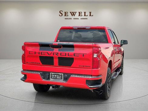 Used 2024 Chevrolet Silverado 1500 Custom w/ Rally Edition RWD image 5