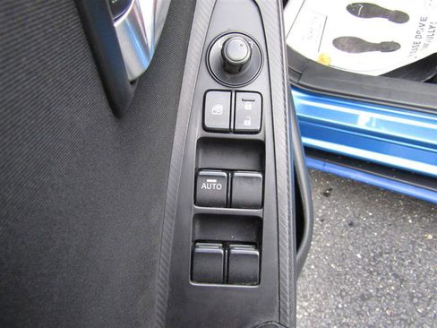 Used 2017 Toyota Yaris iA image 10