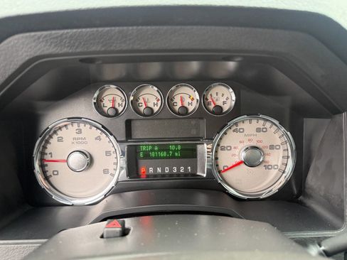 Used 2009 Ford F250 Lariat image 19