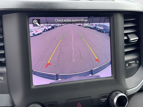 Used 2020 RAM 1500 Big Horn image 14