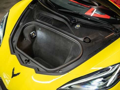 Used 2024 Chevrolet Corvette Z06 w/ Z07 Performance Package RWD image 22