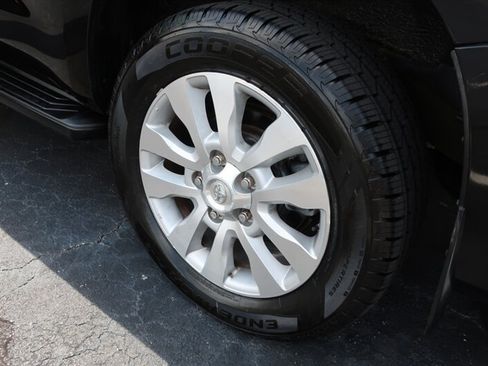 Used 2012 Toyota Sequoia Platinum AWD/4WD image 37
