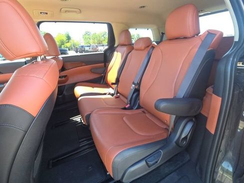 Used 2024 Kia Carnival SX FWD image 18