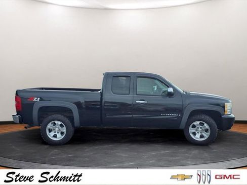 Used 2009 Chevrolet Silverado 1500 LT w/ Power Pack Plus AWD/4WD image 24