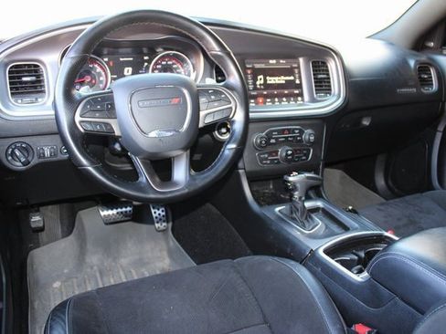 Used 2019 Dodge Charger Scat Pack w/ Plus Group image 4