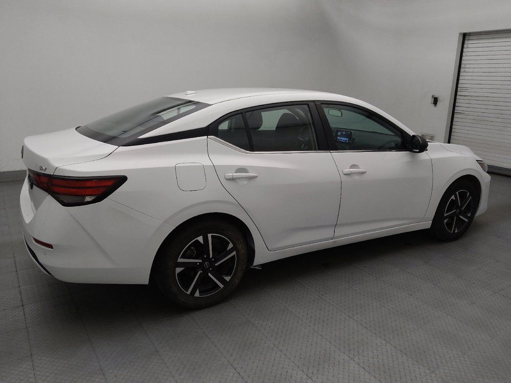 Used 2024 Nissan Sentra SV FWD image 10