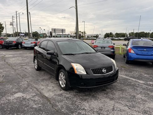 Used 2008 Nissan Sentra 2.0 S w/ Convenience Plus Pkg FWD image 2