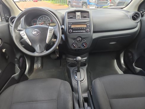 Used 2015 Nissan Versa S Plus FWD image 20