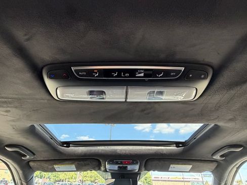Certified 2025 Kia Telluride SX Prestige X-Line AWD/4WD image 12