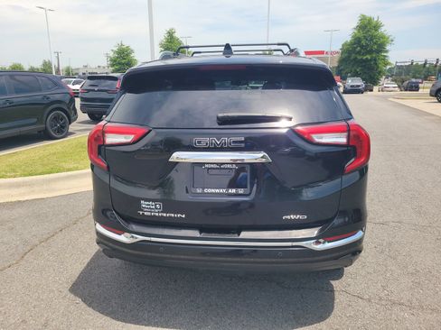 Used 2023 GMC Terrain Denali w/ Black Diamond Edition AWD/4WD image 4