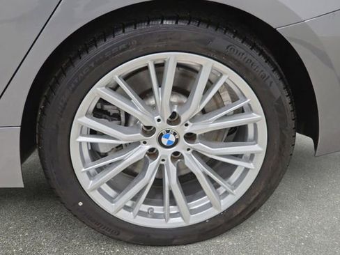 Certified 2023 BMW 330i xDrive Sedan w/ Parking Assistance Package image 30