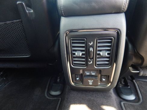 Used 2019 Jeep Grand Cherokee High Altitude image 14