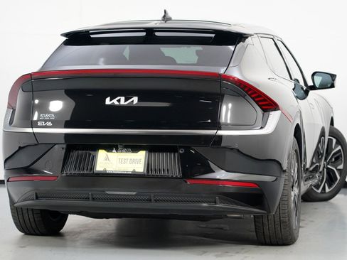Used 2022 Kia EV6 Wind image 4