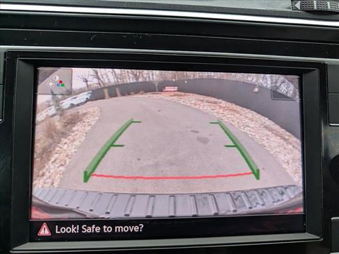 Certified 2023 Volkswagen Tiguan S image 35