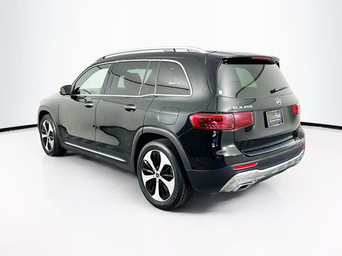 Used 2025 Mercedes-Benz GLB 250 image 5