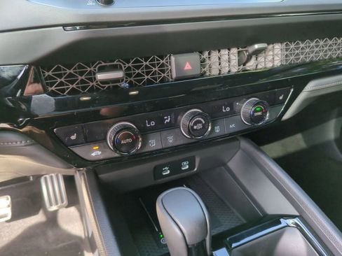 Used 2025 Honda Accord Sport image 27