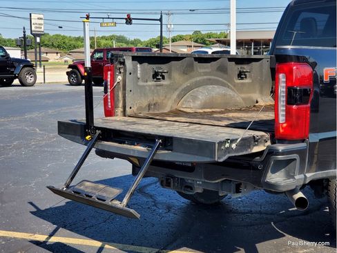 Used 2023 Ford F250 XL w/ STX Appearance Package image 15