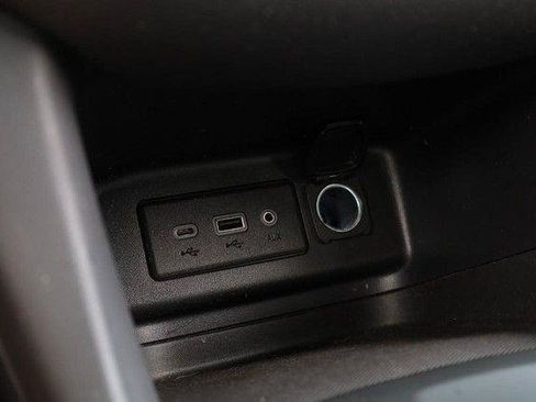 Used 2021 Chevrolet Equinox LT FWD image 14