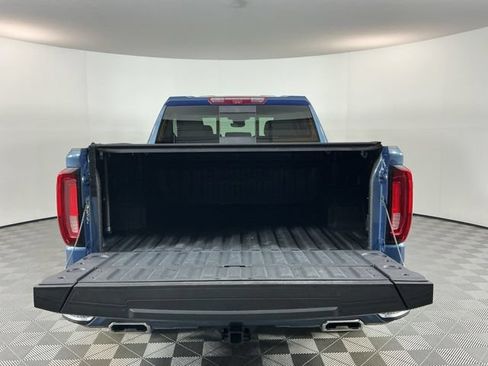 Used 2024 GMC Sierra 1500 Denali w/ Denali Reserve Package AWD/4WD image 7