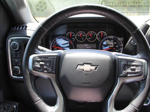 Used 2019 Chevrolet Silverado 1500 LT w/ Texas Edition AWD/4WD image 26