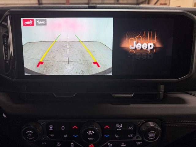 New 2026 Jeep Wrangler Unlimited Sahara w/ Whitecap Package AWD/4WD image 16